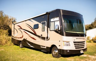 2016 Coachman Mirarda in Tampa Florida