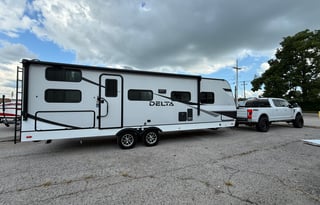 Delta Dawn | Cozy Camper Getaway