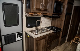 Your Easy Drivin' Getaway RV