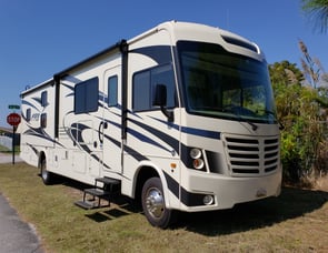 Forest River RV FR2 32DS