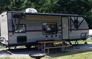 2018 Forest River RV Cherokee Grey Wolf 22MKSE
