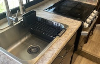 2020 Thor Motor Coach Freedom Elite FE