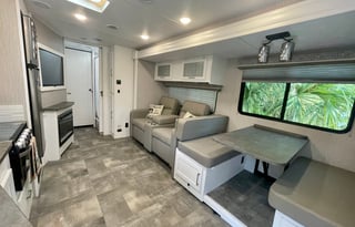 2022 Coachmen RV Pursuit 31TS