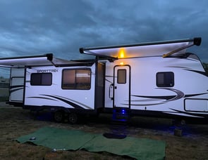 Venture RV SportTrek 327VIK
