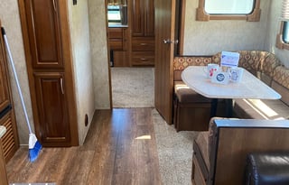 FIFTH WHEEL 37 Ft 2015 Prime Time Crusader Bunk HS