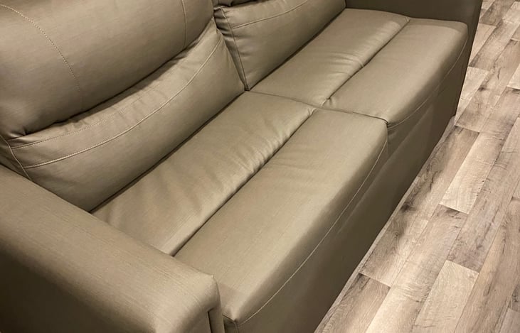 Jack Knife couch/bed