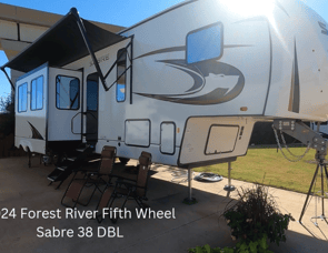 Forest River RV Sabre 38DBL