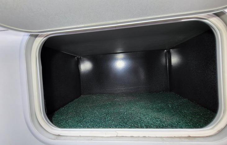 outdoor side storage cabin 2 of 4