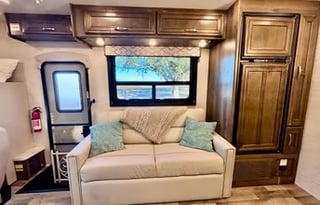 2021 Jayco Redhawk SE
