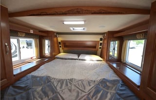 Family Friendly, Easy to drive, Truck Camper