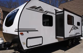 2021 KZ Escape  231BH