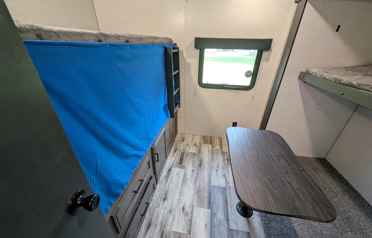 One Bunk does have a privacy curtain. Privacy Curtains are on order for the remainder of the bunk house.