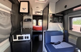 2025 Winnebago Revel 44E - Big 5 Adventure Van