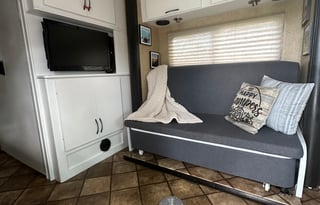 2014Thor Motor Coach Siesta Sprinter 24SR