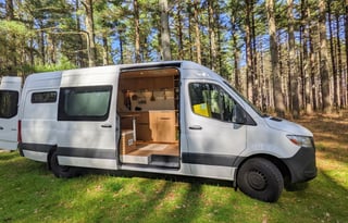 Juniper | Luxury Vanlife | Mercedes Sprinter 2500