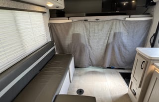 Explore the Country 2023 Coachman Freelander 22FT