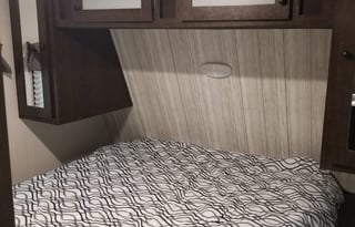 2020 Heartland Pioneer BH 270 "Hauley"