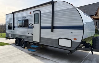 2021 Gulf Stream Kingsport Camper Bunkhouse 248BH