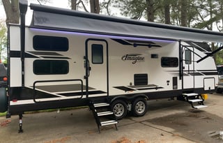 2021 Grand Design Imagine 2800BH