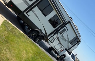 Spacious super clean camper
