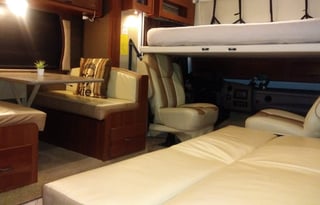 Mandala House on Wheels HR Admiral 32ft.