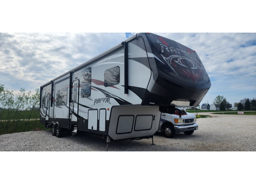 Fifth Wheel rentals in Black Creek