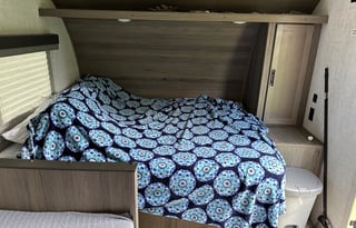 2021 Gulf Stream Enlighten 18BH