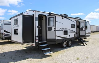 2021 Keystone Outback Ultralight 301UBH