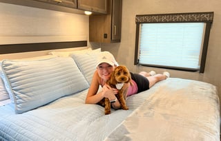 Bunks Sleeps 8 Class A "Annie"