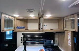 Bunkhouse RV Rental | Sleeps 8 | Outdoor Kitchen
