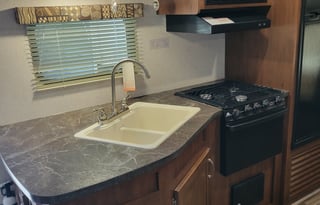 MOJO's 2017 Jayco Jayflight SLX 242