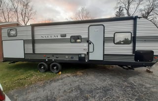 "The Gang's All Here!" Glamper Rental