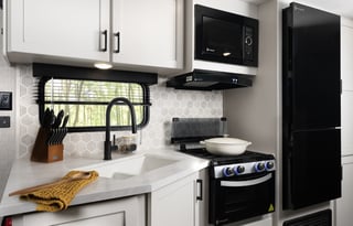 2025 Jayco Jay Flight Sleeps 8 Comfortably