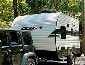 Sunset Park RV Sun-Lite 16BH
