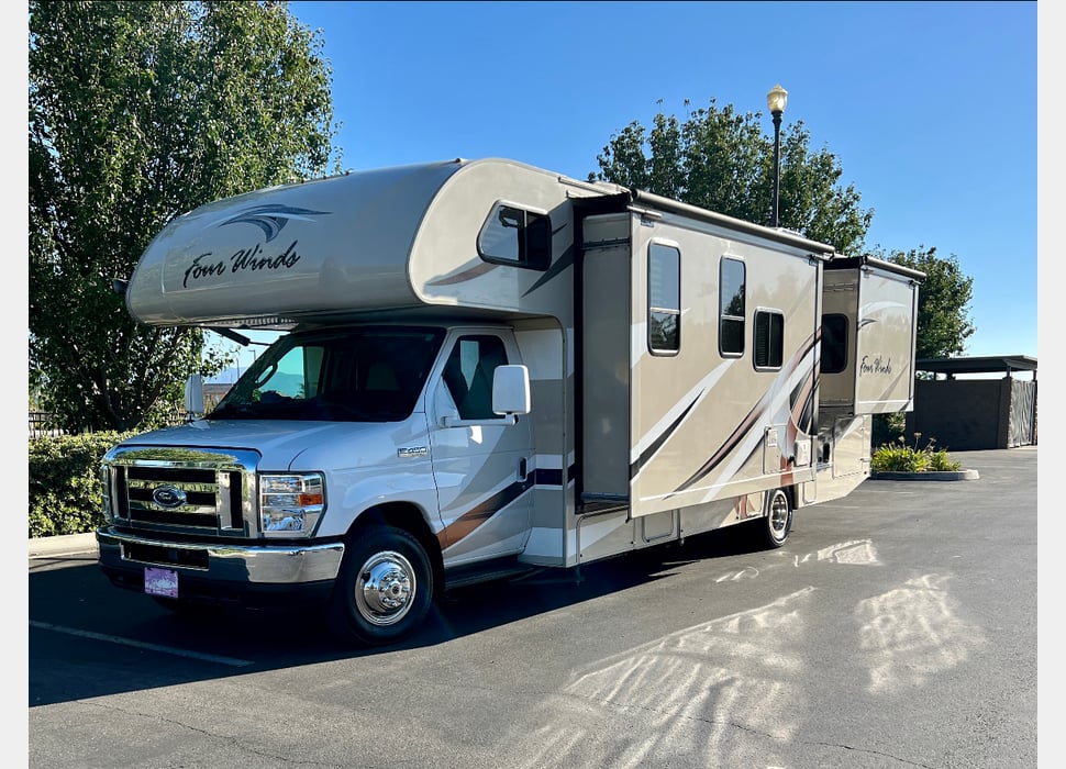 Class C Motor Home rentals in Chino Hills