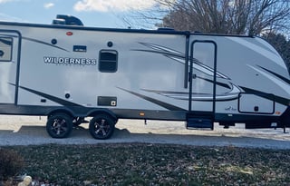 New Elite Heartland Wilderness 2500RL