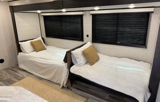 2024 Jayco Flight 29QBS