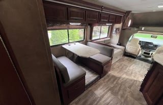 2016 Forest River RV Sunseeker 3100SS Ford