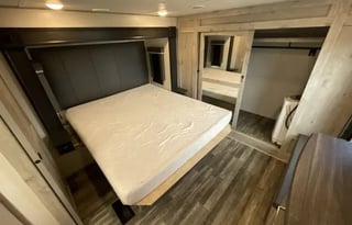 2023 Keystone RV Avalanche 390DS (A4)