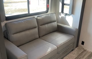 2022 Keystone RV Sprinter 3570FWLFT