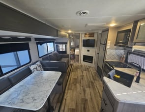 Dutchmen RV Coleman 2755BH