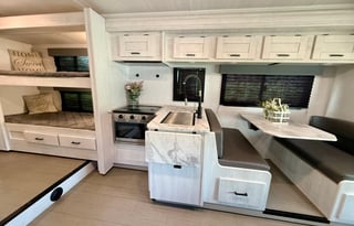 2024 East To West Entrada 3100FB ***Bunks*** 1708