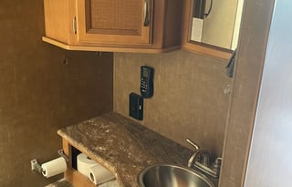 2015 Thor Motor Coach Axis 25.1