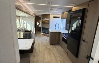 2026 Luxurious 2 Bedroom Bunkhouse