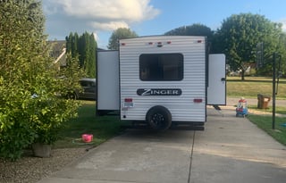 2021 CrossRoads RV Zinger ZR320FB