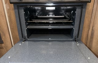 Wanderer-For Couples Who Love to Travel in Comfort