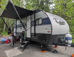 Forest River RV Cherokee Wolf Pup 17JG