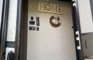 2021 CrossRoads RV Cameo CE3961MB