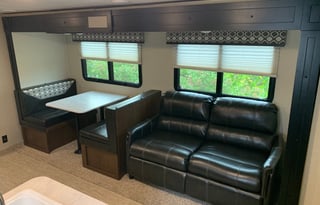 2018 Forest River Prime time Tracer Breeze 26dbs