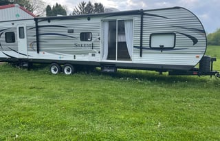 Big, bright, modern home on wheels